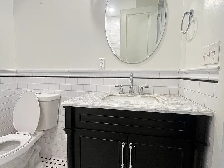 1328 S Bouvier St — Photo 18