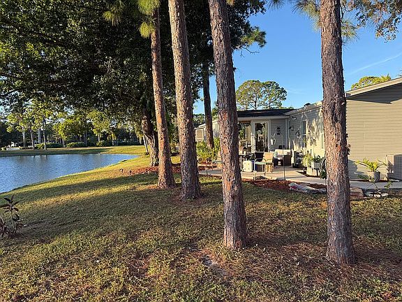 3rd image of 19770 Cypress Wood Ct #13I