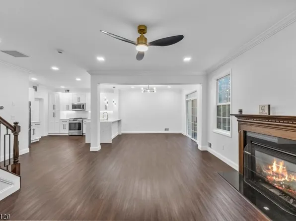 64 George Russell Way, Clifton City, NJ 07013