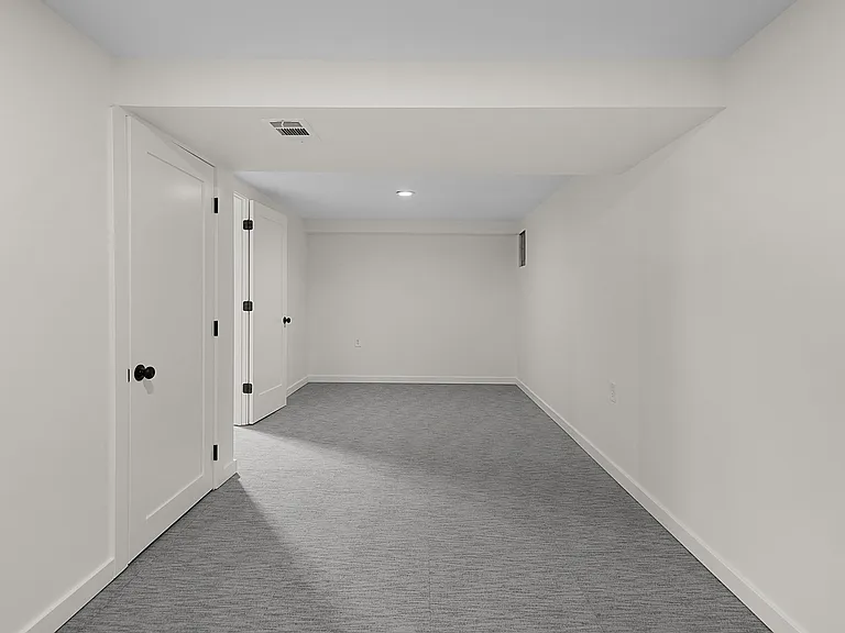 1753 Jason Ct — Photo 21