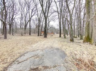 992 Green Wing Rd, Amboy, IL 61310