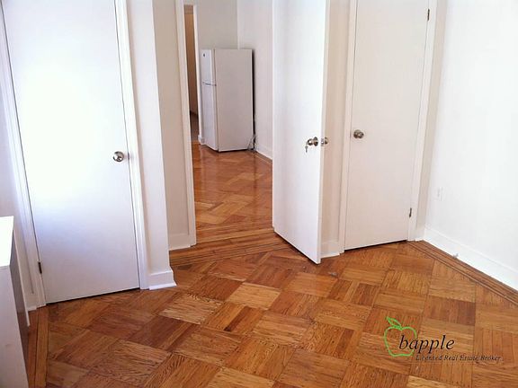 5th image of 226 W 75th St APT 51