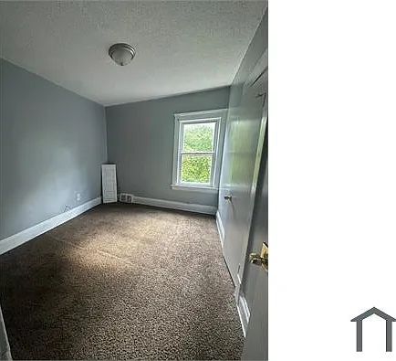 11414 Fairport Ave #UP — Photo 5
