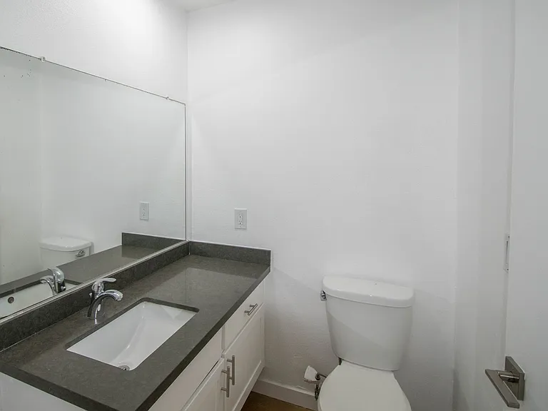 7350 Kester Avenue — Photo 16