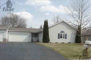 1st image of 11685 Hawthorne Glen Dr