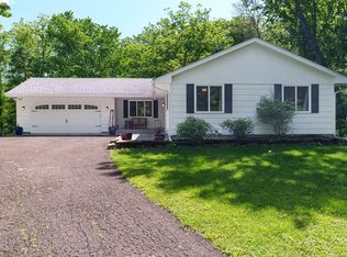 4580 Oak Pond Rd, Eagan, MN 55123