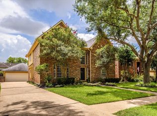 2625 Seashore Dr, Seabrook, TX 77586