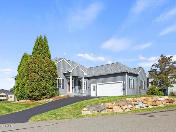80 River Birch Ln #20, Dalton, MA 01226