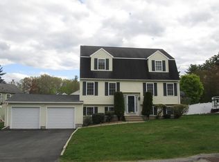18 Malden Dr, Webster, MA 01570