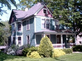 185 Main St, Sugar Grove, IL 60554