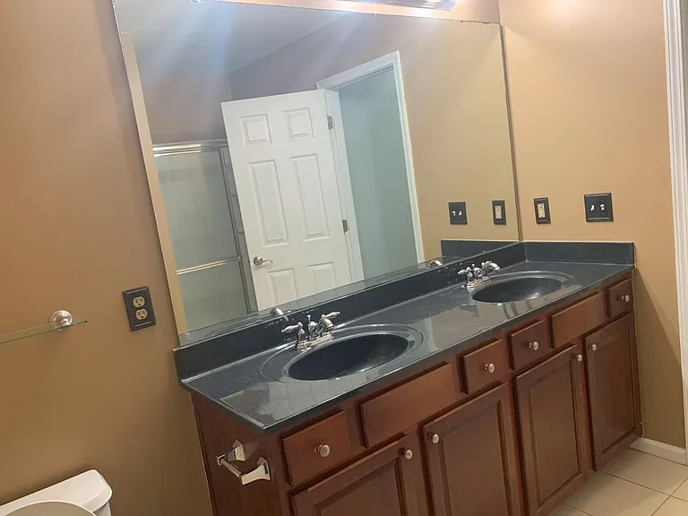 4415 Karlbrook Ln — Photo 18