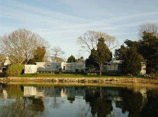 100 Cedar Point Dr, Pocasset, MA 02559