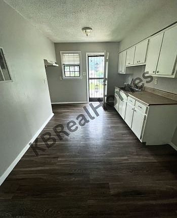 2nd image of 6 E McKellar Ave