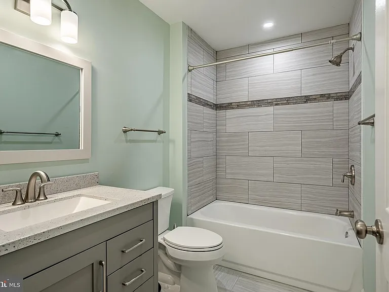 9 Oak Leaf Ln — Photo 25