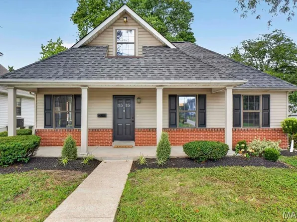 1315 Montrose Ave, Saint Louis, MO 63104