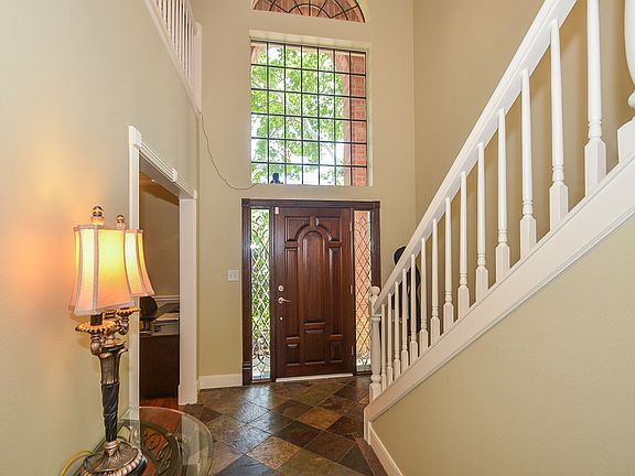 3rd image of 1315 Briar Green Ct
