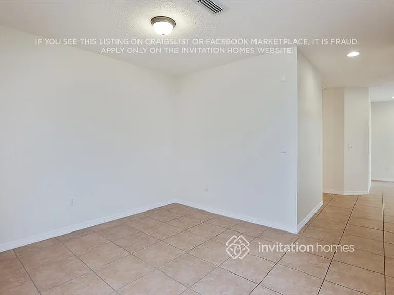 666 NE 35th Ave — Photo 5