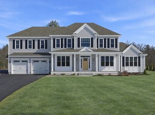 26 Bluebird Ln, Groton, MA 01450