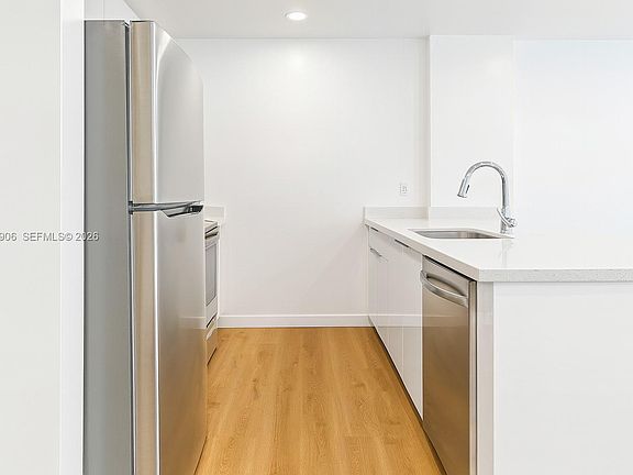 5th image of 1950 Fletcher St APT 401