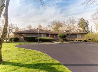 2625 Clairmont Ct, Columbus, OH 43220