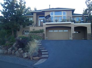 3340 NW Fairway Heights Dr, Bend, OR 97703
