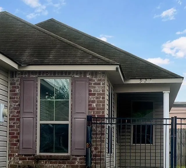 923 Sedona Pines Dr — Photo 2