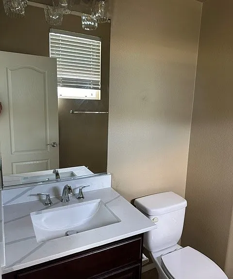 Full Bath 2nd Bedroom