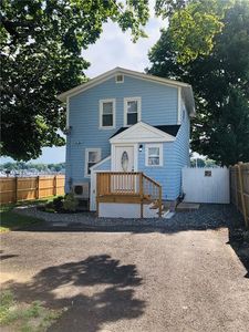 24 Logan St, Warwick, RI, 02889
