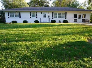 612 Fleming St, Granite City, IL 62040