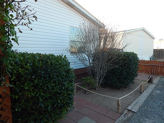 4th image of 1141 Los Cristantemos Ct SE