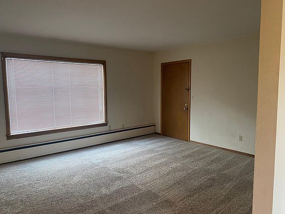 4th image of 1621 S Grand Blvd #4