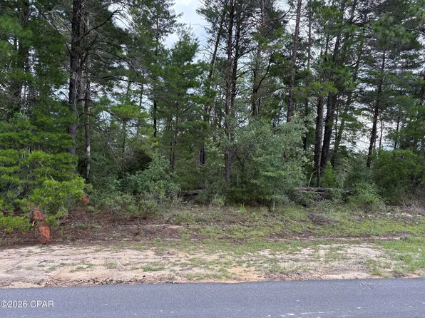 22 Pinehurst Ave, Chipley, FL 32428