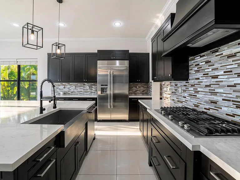 9065 Watercrest Cir E — Photo 11