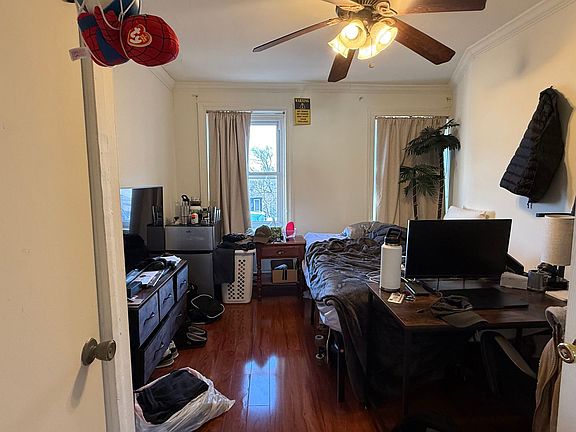5th image of 133 E Market St Floor 3