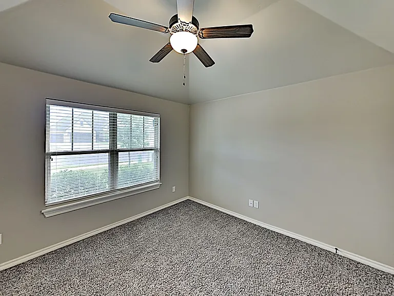 3217 Briargate Rd — Photo 20