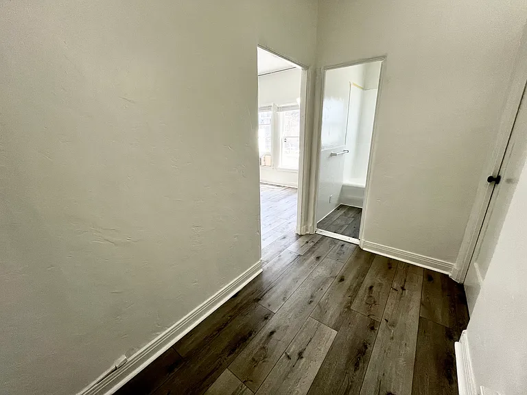 Carlton Lofts — Photo 25
