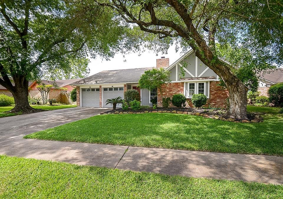 1st image of 22810 Coriander Dr