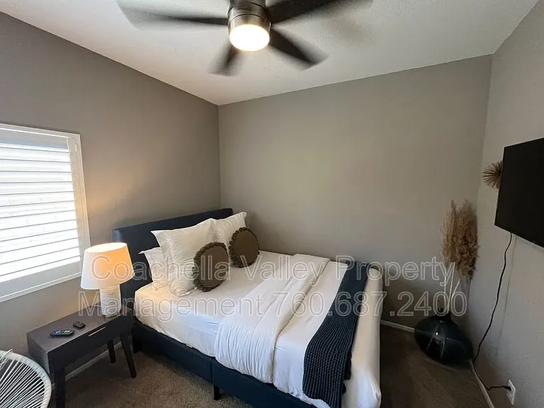 2162 Shannon Way — Photo 15