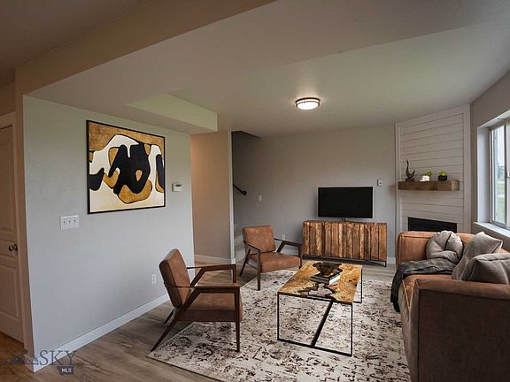2nd image of 4054 Broadwater Ct