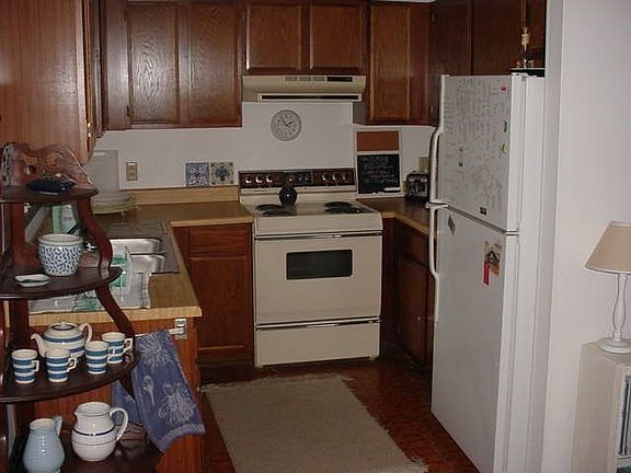 4th image of 34014 Moccasin Way