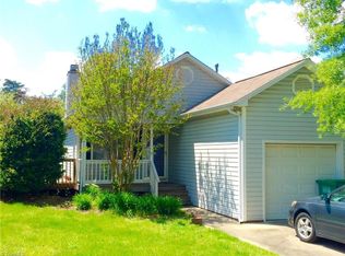 430 Amberly Dr, Jamestown, NC 27282