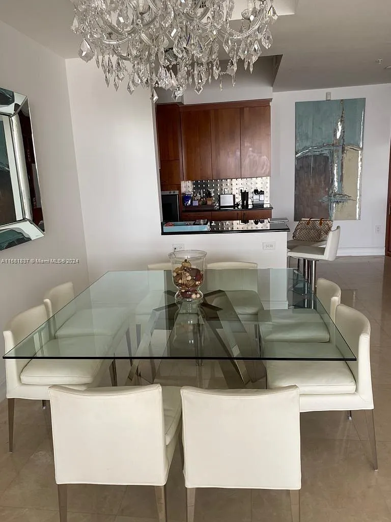 Trump Palace Condo — Photo 2