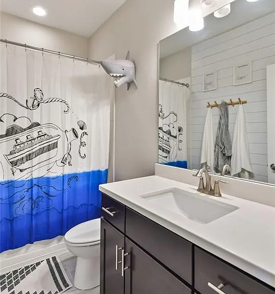 712 Alden Dr — Photo 21