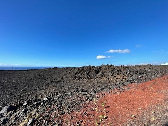 4th image of 92-8635 Lanikai Dr Lot 3