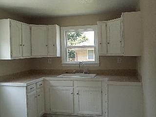 3rd image of 1600 N 44th St