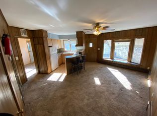 4285 Lakeland Ave N, Minneapolis, MN 55422