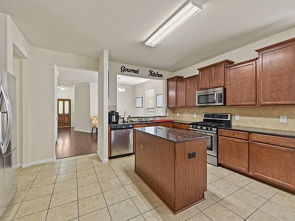 3rd image of 14630 Julie Meadows Ln