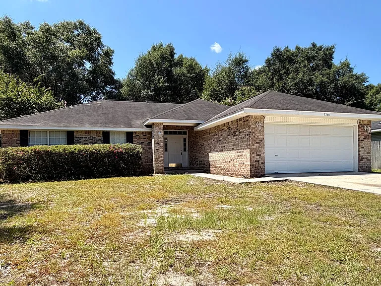 7350 Copter Ln — Photo 1