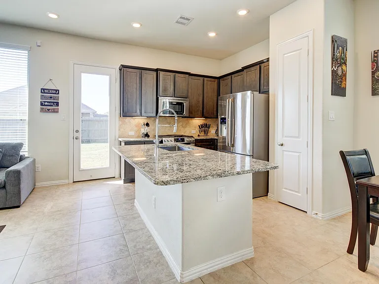1646 Ryon Falls Dr — Photo 7