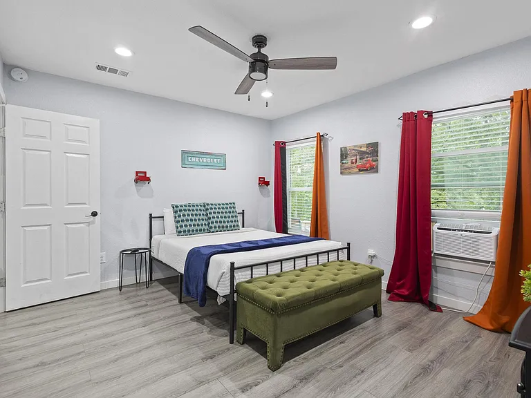 Main bedroom